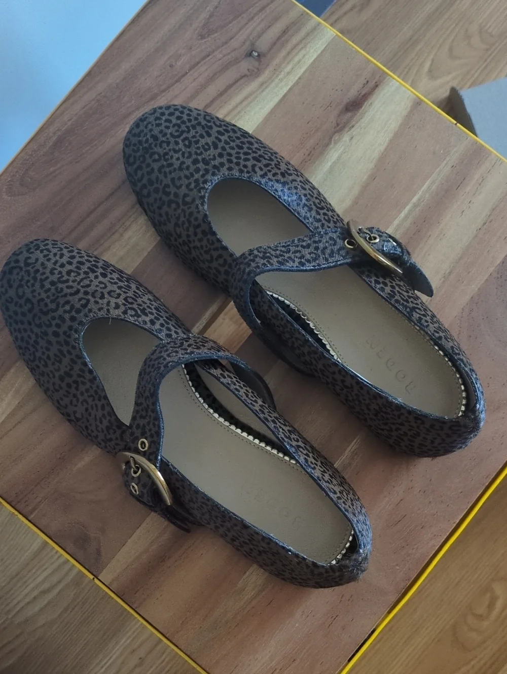 Boden Leopard Print Mary Jane Flats Sz 8